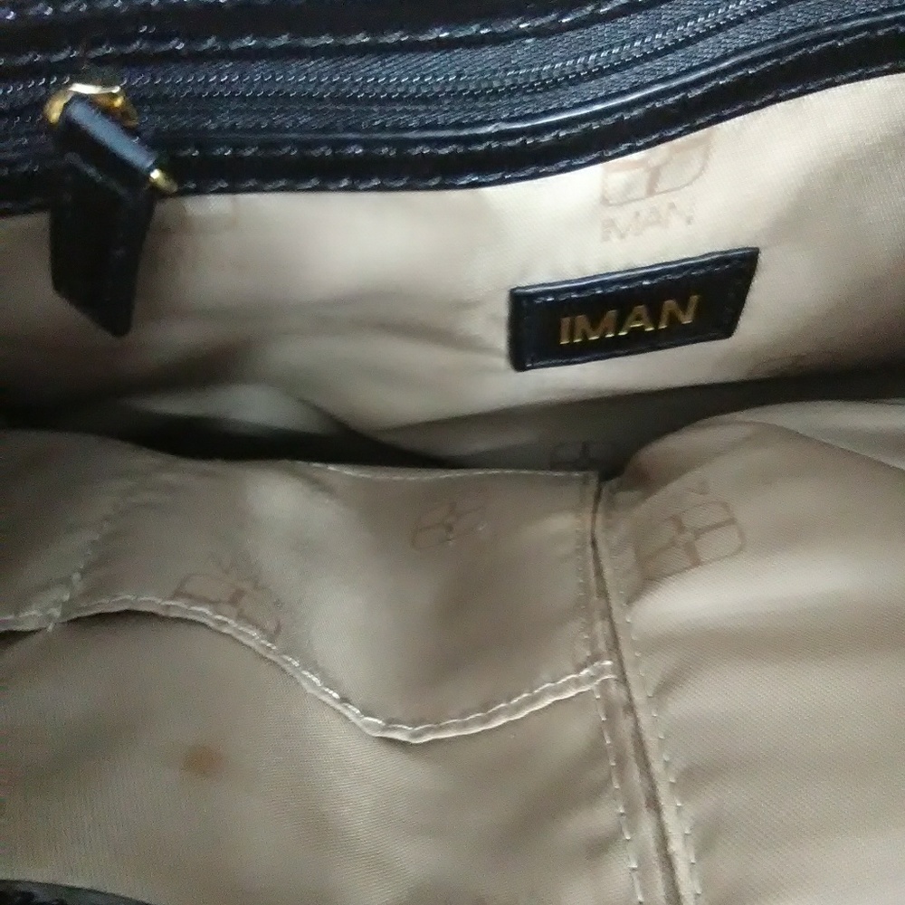 Handbag - Picture 2 of 3